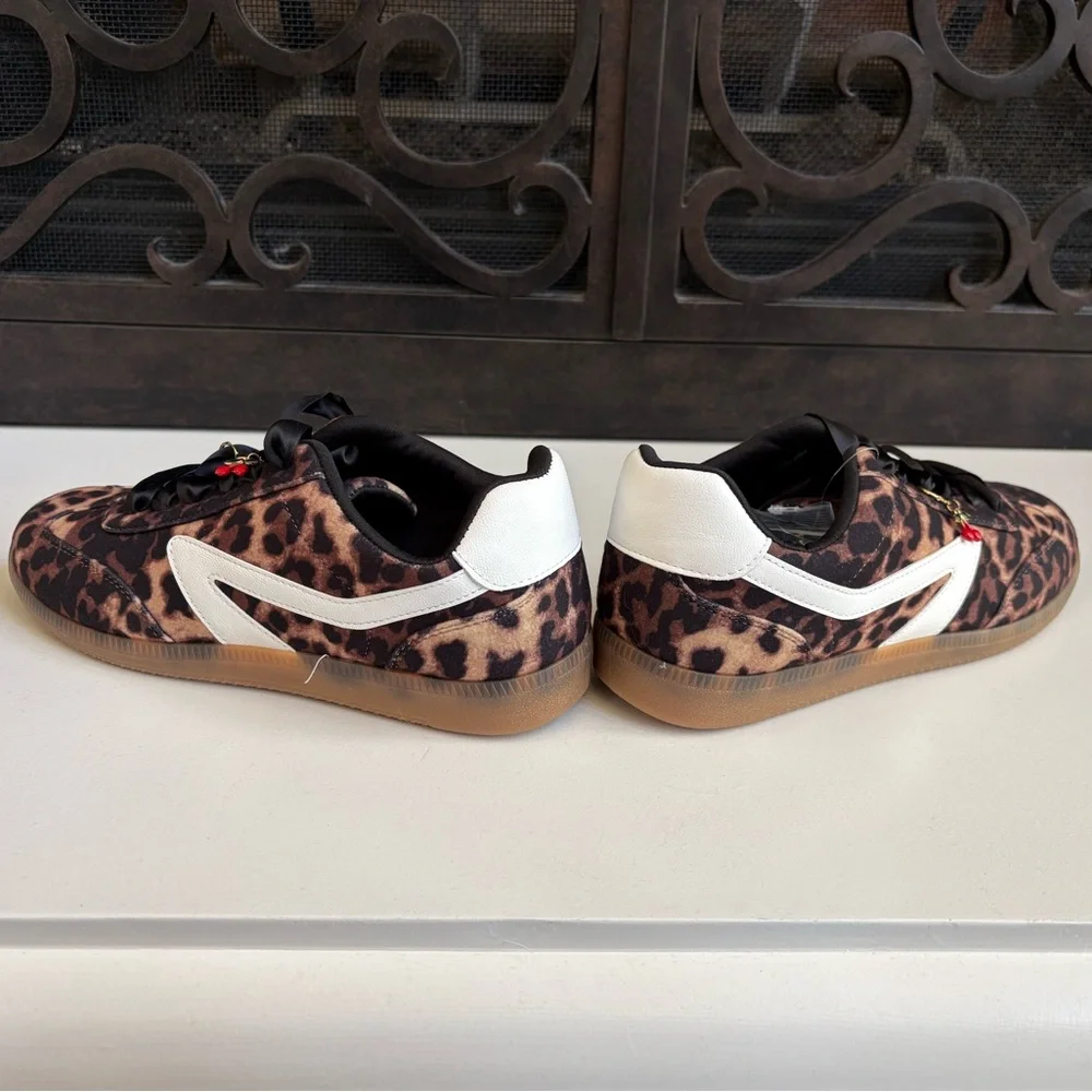 NWOB DV by Dolce Vita Quantum Charm Leopard Sneakers 9.5 - Picture 5 of 9